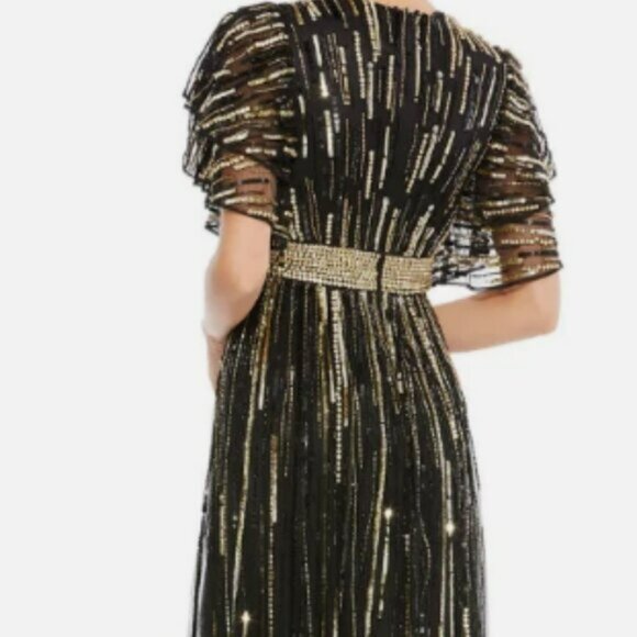 Mac Duggal (256) EMBELLISHED FULL LENGTH LAYERED SLEEVE GOWN size 2 - Picture 3 of 4